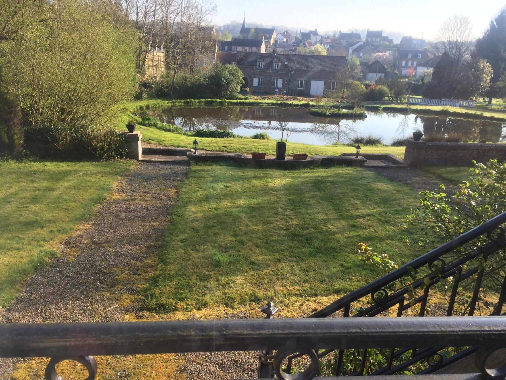 Chateau Anaselle Condé-sur-Noireau 外观 照片
