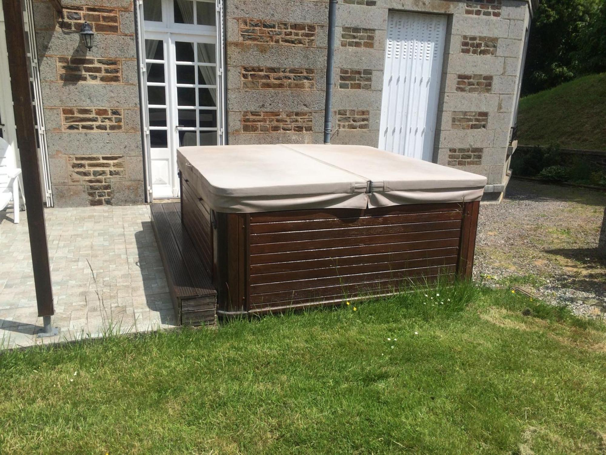 Chateau Anaselle Condé-sur-Noireau 外观 照片