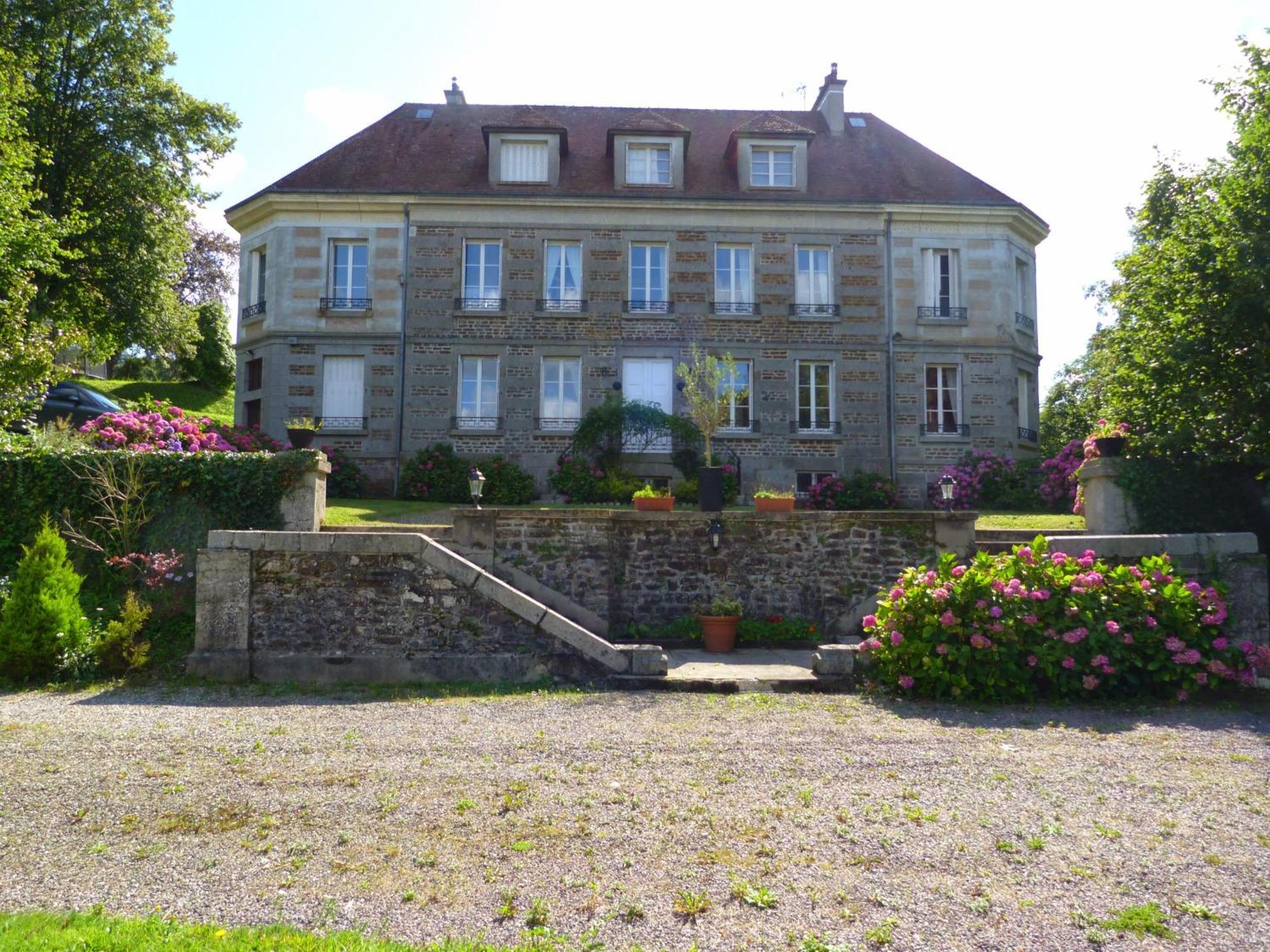 Chateau Anaselle Condé-sur-Noireau 外观 照片